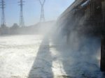 Зейская ГЭС закрывает затворы водосброса
