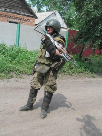 Калашников на Украине: Какие модификации АК используют силовики и ополченцы