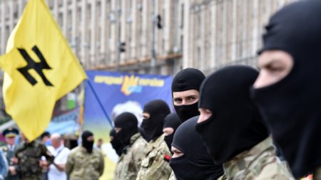 Бандеровский лозунг станет официальным приветствием украинской армии, а тов ...