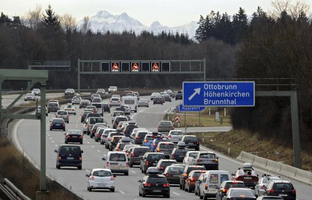 ​Немецкие автобаны станут платными для иностранцев