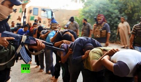 Боевики ИГ истребляют имамов, отказавших им в поддержке