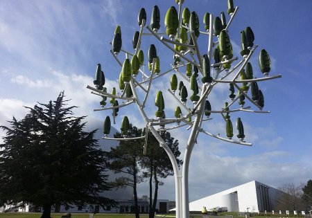 Французские изобретатели создали экологически чистую электростанцию, похожую на дерево