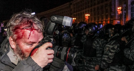 В 2014 году зафиксирована почти тысяча случаев нарушения свободы слова в Ук ...