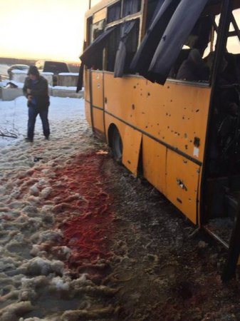 ДНР: ополченцы не вели огонь в Донбассе, где был обстрелян автобус
