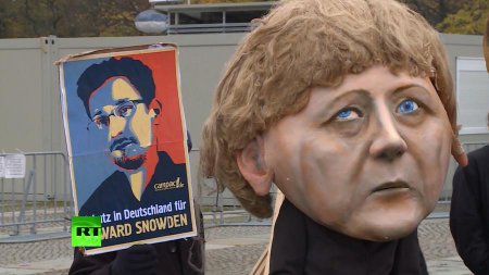 Канцлер ФРГ Ангела Меркель оказалась втянута в шпионский скандал