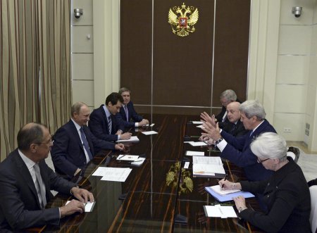 Американские СМИ: Встреча Владимира Путина и Джона Керри растопила лёд в от ...