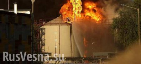 Пожар на нефтебазе: киевские власти ищут виноватого (ВИДЕО)