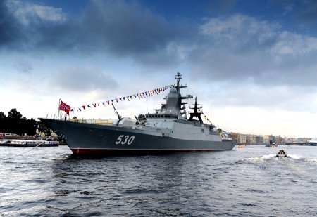 Корветы ВМФ РФ отработали уничтожение "противника" в Балтийском море