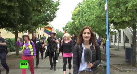 В Швеции правая партия провела гей-парад в мусульманском районе