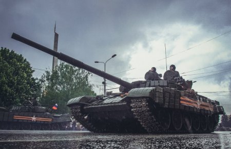 Танкисты ДНР вызывают украинских военных на танковый биатлон