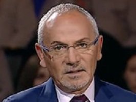 Шустрая падаль Шустер просится обратно на российское ТВ