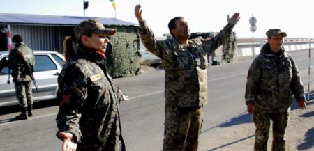 На админгранице с Крымом провели молебен, – СМИ