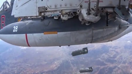 Авиация России уничтожила в Сирии командный пункт 