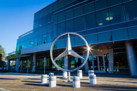 В США обвинили Mercedes в фальсификации данных о выбросах
