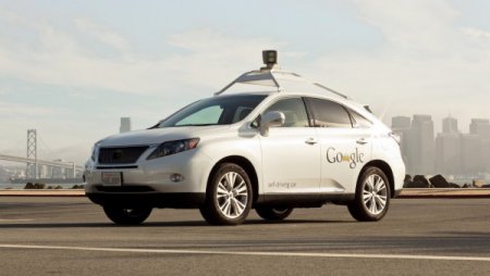 Беспилотный автомобиль Google устроил ДТП в Калифорнии