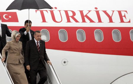 Первая леди гарема: кто такая Эмине Эрдоган и почему её тянет обратно в Осм ...