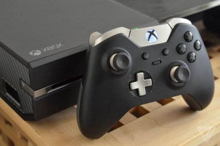 Microsoft начинает распродажу Xbox One по $299