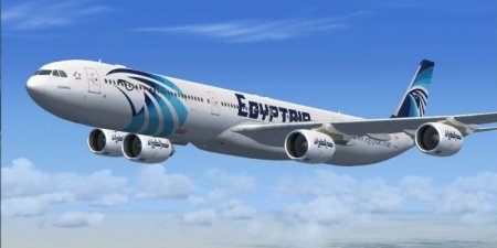 Захваченный неизвестными самолет EgyptAir совершил посадку на Кипре