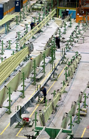 Производство самолетов Ил-76 и Ту-204 на заводе «Авиастар-СП»