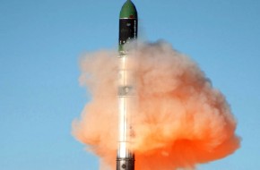 Почему враг должен бояться новейшей российской ракеты «Сармат»?