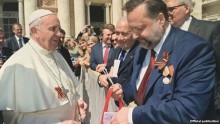 Ватикан: Папа не знал, что такое «георгиевская лента»