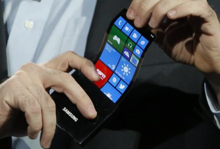 Samsung презентует складывающийся смартфон и еще 4 флагмана