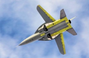«Беркутенок» для ВКС: что из себя представляет учебный самолет СР-10