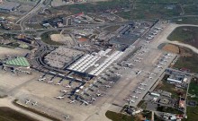 В аэропорту Стамбула прогремели два взрыва