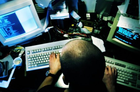 Исследование: Более четверти IT-директоров умалчивают информацию о киберата ...