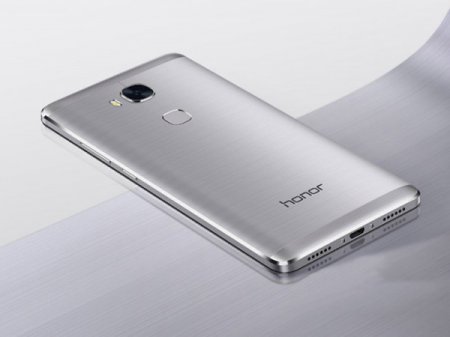 Новый смартфон Huawei Honor 5C вскоре появиться на европейском рынке