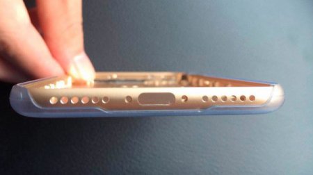 В сеть просочились шпионские снимки задней крышки iPhone 7