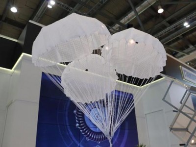 В России представили новую парашютную систему для космических кораблей