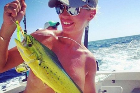 Instagram погрузился в моду на рыб вместо белья