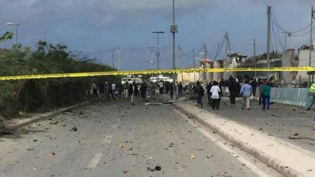 13 человек погибли в результате двойного теракта в Могадишо