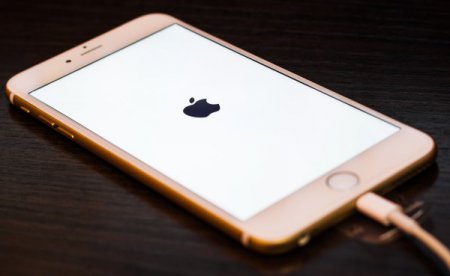 Стоимость iPhone 7 будет снижена на 100 долларов
