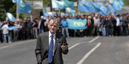 Джемилев обвинил Россию в уничтожении крымских татар