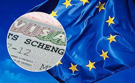 Майдауны шокированы выдачей шенгенов гражданам ЛДНР