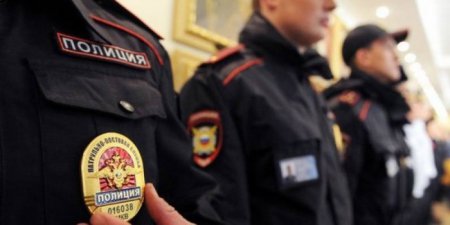 Пьяные якутские полицейские избили коллегу гирей