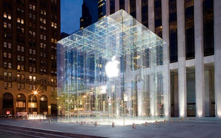 От магазинов Apple Store собираются отказаться