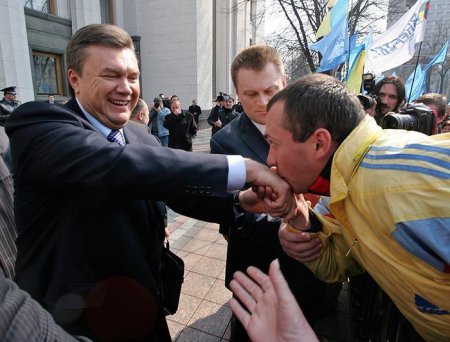 Если бы Янукович остался...