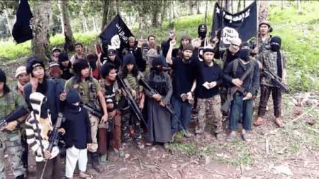 Филиппинские исламисты освободили шесть заложников