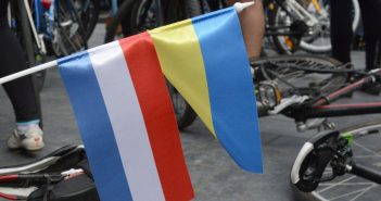 Порошенко обсудил с Рютте ратификацию СА между ЕС и Украиной