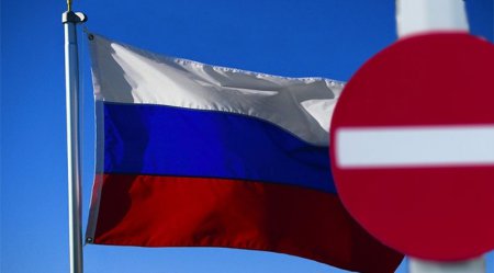 Порошенко продлил санкции против РФ на год