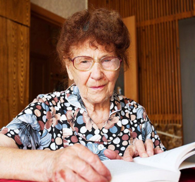 90-летняя бабушка из Магнитогорска стала звездой Instagram