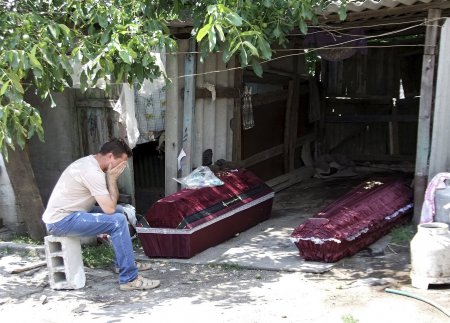 «Семью убили во время перемирия»: история женщины, потерявшей мужа и дочь в Донбассе