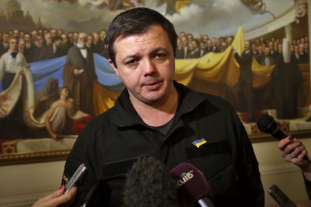 Семенченко: Смотрю пресс-конференцию СБУ и ужасаюсь