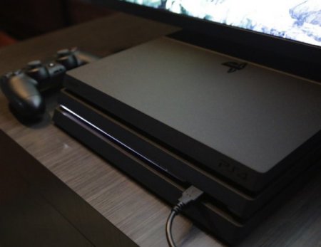 Пользователи жалуются на невозможность подключить PS4 Pro к телевизору