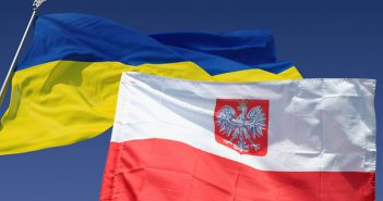 Польша лишила финансирования портал украинской общины