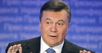 Луценко: всей прокуратурой заманиваем Януковича