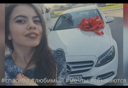 Девушки из Тольятти сняли ролик о зависимости пользователей Instagram от лайков